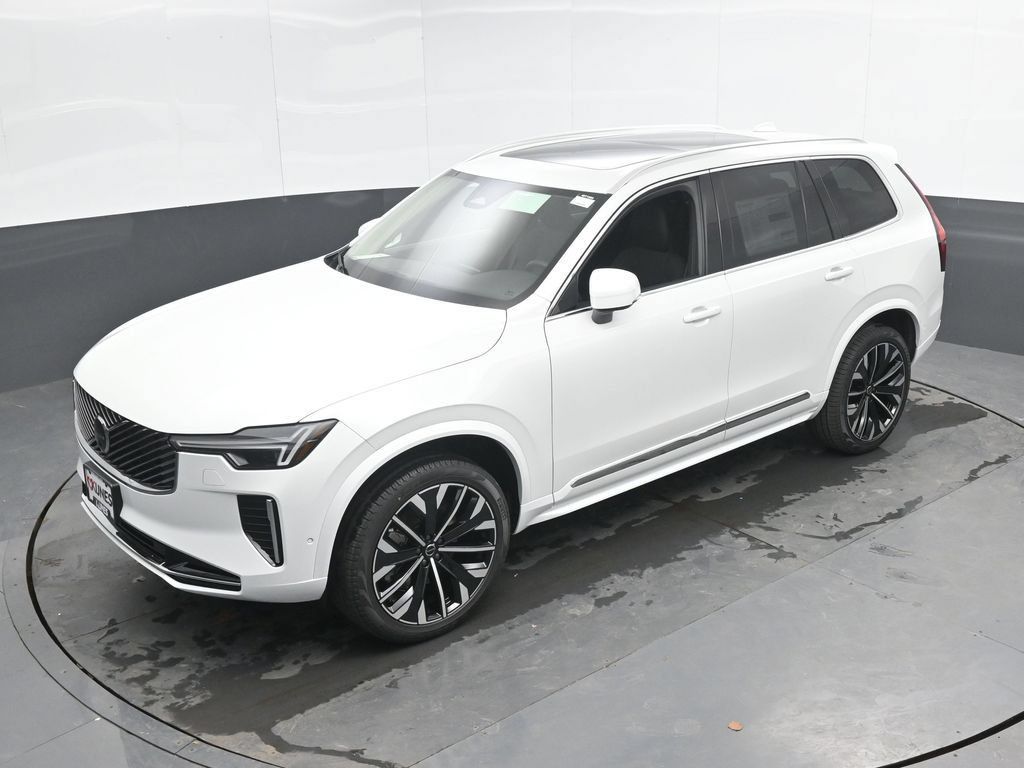 New 2026 Volvo XC90 B6 Plus w/ Protection Package AWD/4WD image 31
