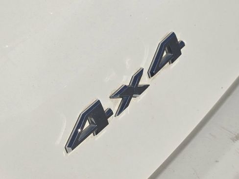 Used 2021 Jeep Compass Latitude image 9