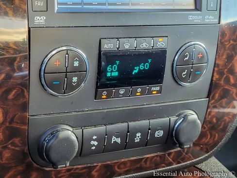 Used 2013 GMC Sierra 2500 Denali w/ Suspension Package, Off-Road image 24