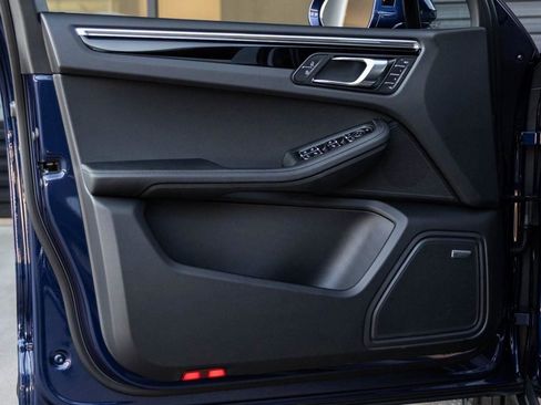 New 2026 Porsche Macan image 68