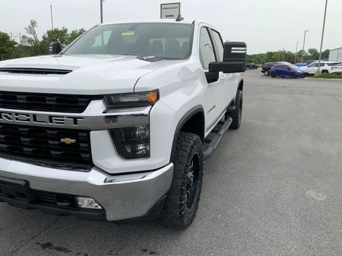 Used 2023 Chevrolet Silverado 2500 LT w/ Convenience Package AWD/4WD image 16