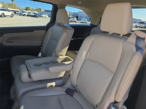 Used 2020 Honda Odyssey EX-L image 12