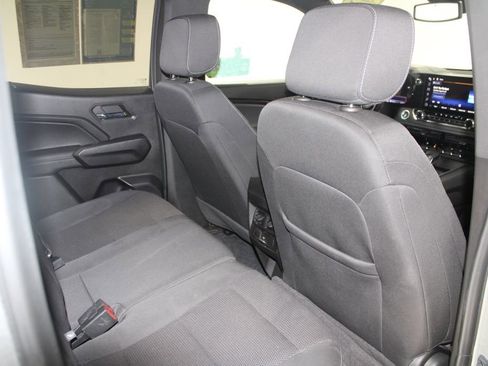 Used 2023 Chevrolet Colorado LT image 30