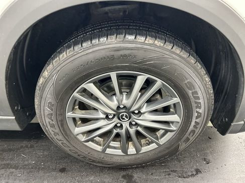 Used 2017 MAZDA CX-5 Touring w/ Preferred Equipment Package AWD/4WD image 8