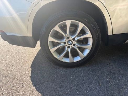Used 2015 BMW X5 xDrive50i AWD/4WD image 39