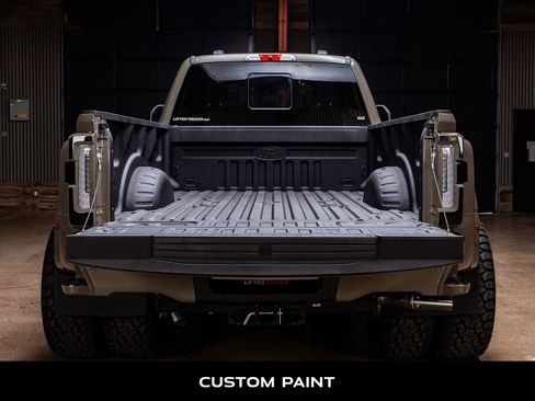 Used 2026 Ford F450 Platinum w/ Platinum Plus Package image 8