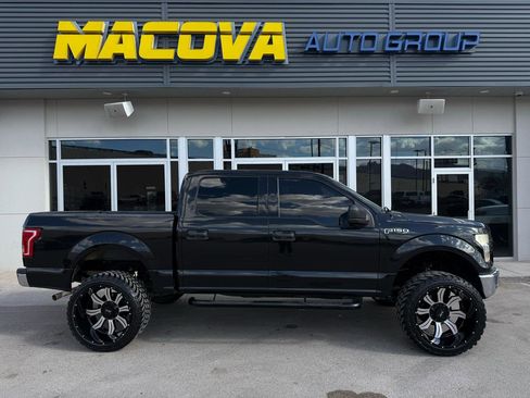 Used 2015 Ford F150 XLT image 1