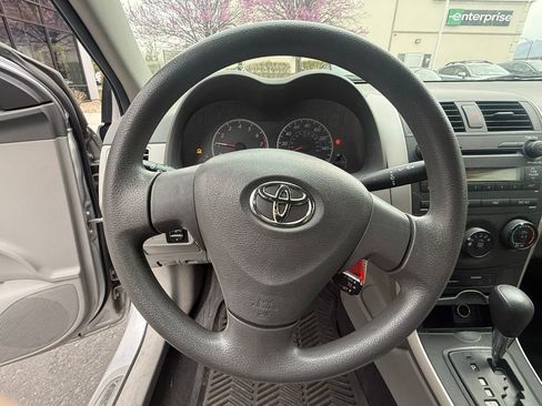 Used 2009 Toyota Corolla LE image 13
