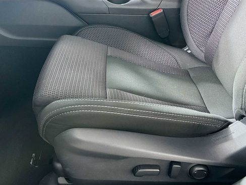 Certified 2025 Subaru Outback Premium image 17