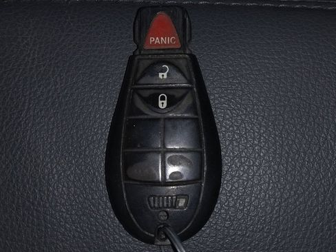 Used 2019 RAM 1500 Tradesman image 32