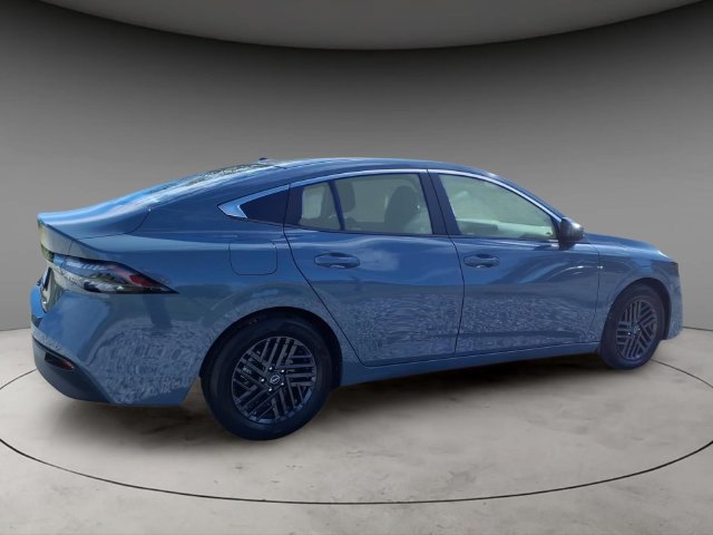 Certified 2026 Nissan Sentra SV w/ Floor Mat Package FWD image 8