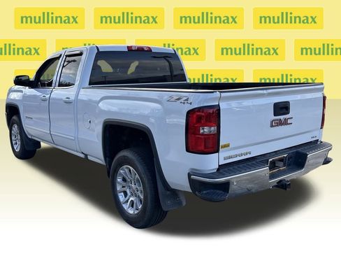 Used 2018 GMC Sierra 1500 SLE w/ SLE Value Package image 9