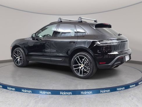 Used 2025 Porsche Macan AWD/4WD image 8
