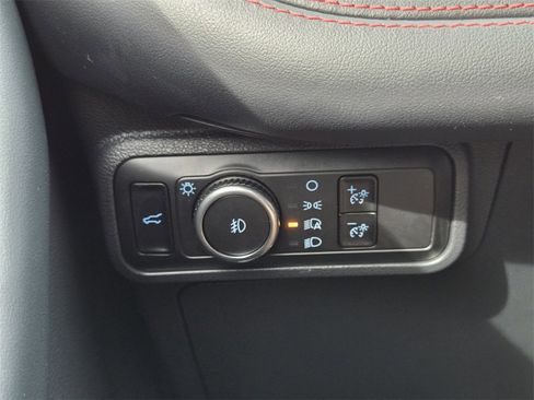 Used 2025 Ford Explorer ST-Line w/ Premium Package image 21