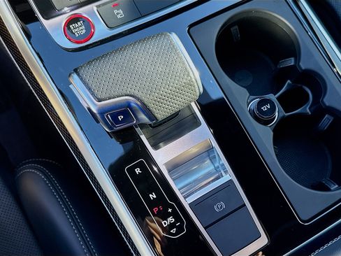 Used 2022 Audi SQ7 Premium Plus image 16