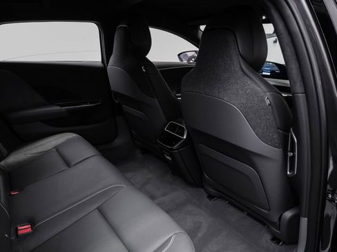Used 2025 Lucid Air Touring AWD/4WD image 43