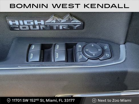 Used 2024 Chevrolet Silverado 1500 High Country image 28