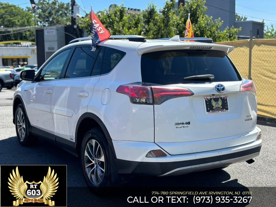 Used 2017 Toyota RAV4 XLE w/ Protection Package AWD/4WD image 4