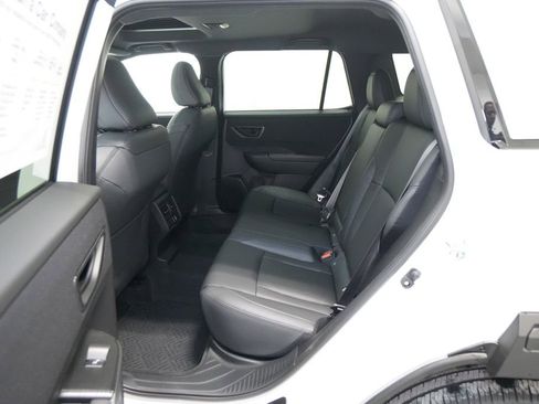 New 2026 Subaru Outback Premium image 18