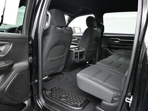 New 2026 RAM 1500 Big Horn w/ Night Edition AWD/4WD image 19