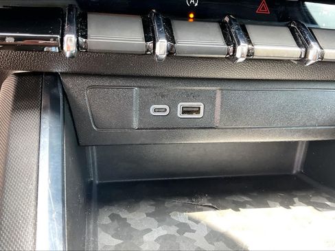 Certified 2024 GMC Canyon Elevation RWD image 32