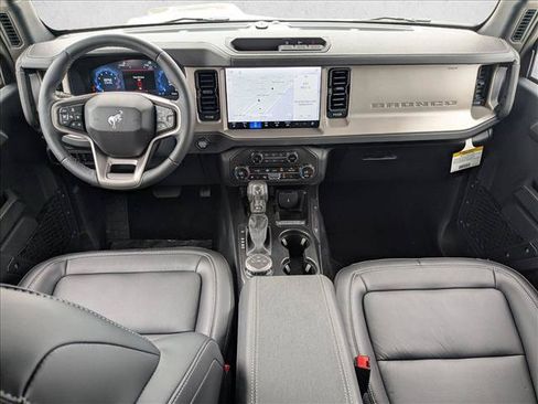 New 2026 Ford Bronco Outer Banks AWD/4WD image 15