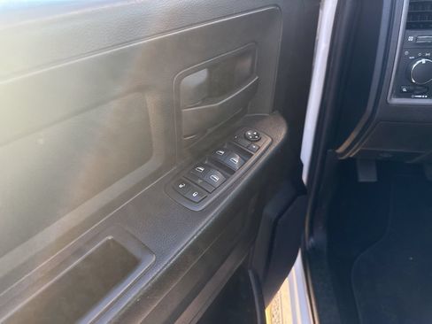 Used 2019 RAM 1500 Tradesman w/ Chrome Plus Package RWD image 10