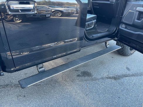 Used 2015 Ford F150 Platinum w/ Max Trailer Tow Package image 27