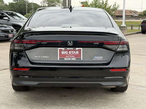 Used 2024 Honda Accord Sport image 7