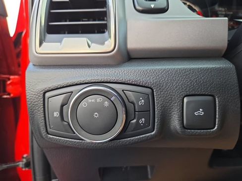 Used 2019 Ford Ranger XLT w/ Equipment Group 302A Luxury AWD/4WD image 25