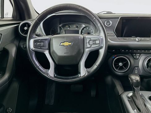 Used 2020 Chevrolet Blazer LT image 18