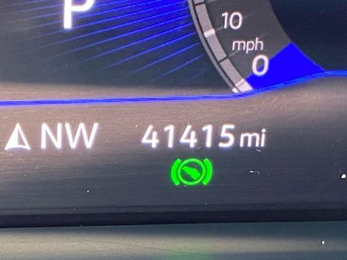 Certified 2022 Volkswagen Tiguan SE R-Line image 15