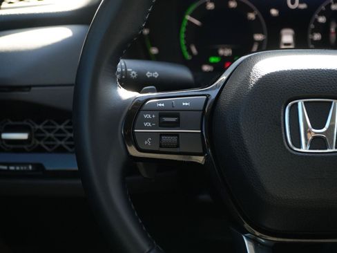 Used 2024 Honda Accord Touring image 23