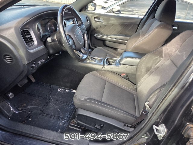 Used 2022 Dodge Charger SXT RWD image 9