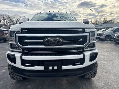 Used 2020 Ford F350 Platinum image 3