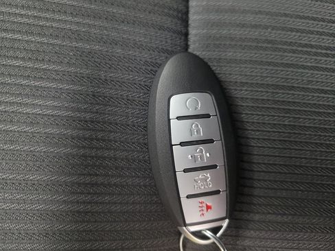 Used 2023 Nissan Sentra SV w/ All-Weather Package image 32