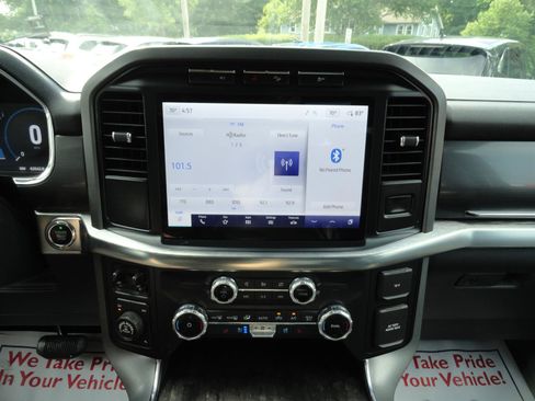 Used 2022 Ford F150 Lariat AWD/4WD image 16
