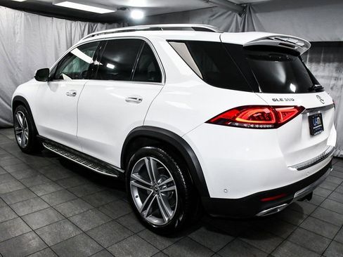 Used 2022 Mercedes-Benz GLE 350 4MATIC w/ Premium Package image 4