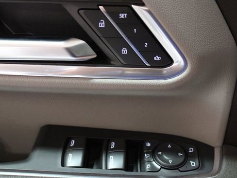 New 2025 GMC Sierra 2500 SLT w/ SLT Premium Package image 11