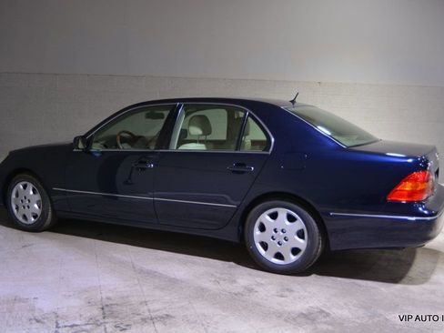 Used 2002 Lexus LS 430 image 31