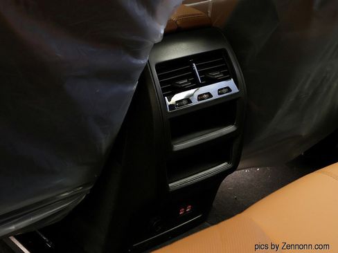 New 2026 BMW X5 xDrive50e w/ M Sport Package image 15