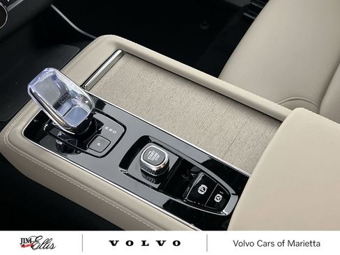 Used 2026 Volvo XC90 B5 Core w/ Protection Package image 21