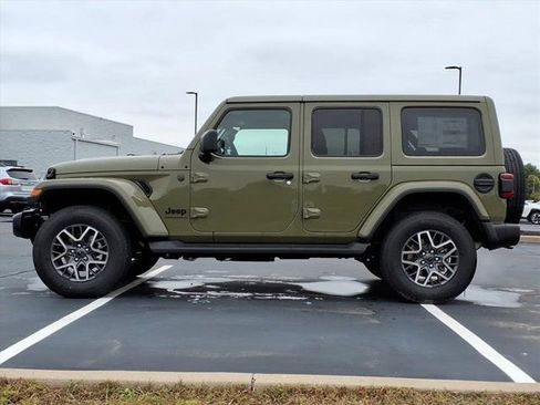 New 2026 Jeep Wrangler Sahara image 3