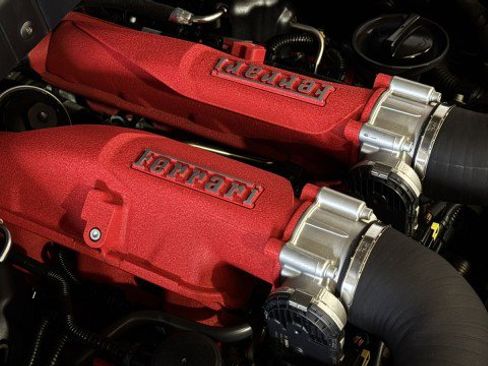 Used 2015 Ferrari California T image 53