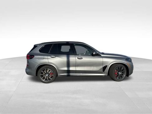 Certified 2026 BMW X5 xDrive50e w/ M Sport Package AWD/4WD image 13