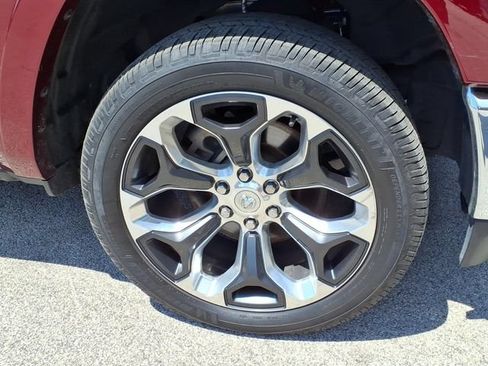 Used 2021 RAM 1500 Limited AWD/4WD image 12
