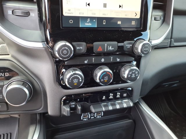 New 2026 RAM 1500 Big Horn w/ Night Edition AWD/4WD image 14