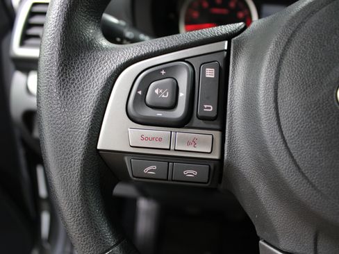 Used 2018 Subaru Forester 2.5i Premium AWD/4WD image 10