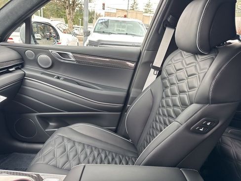 New 2026 Genesis GV80 3.5T e-SC image 32