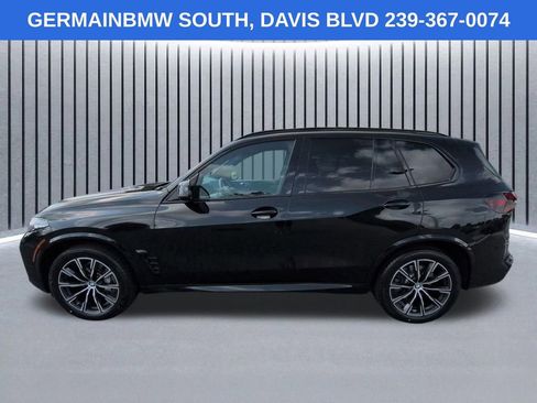 Certified 2024 BMW X5 xDrive40i w/ M Sport Package AWD/4WD image 8